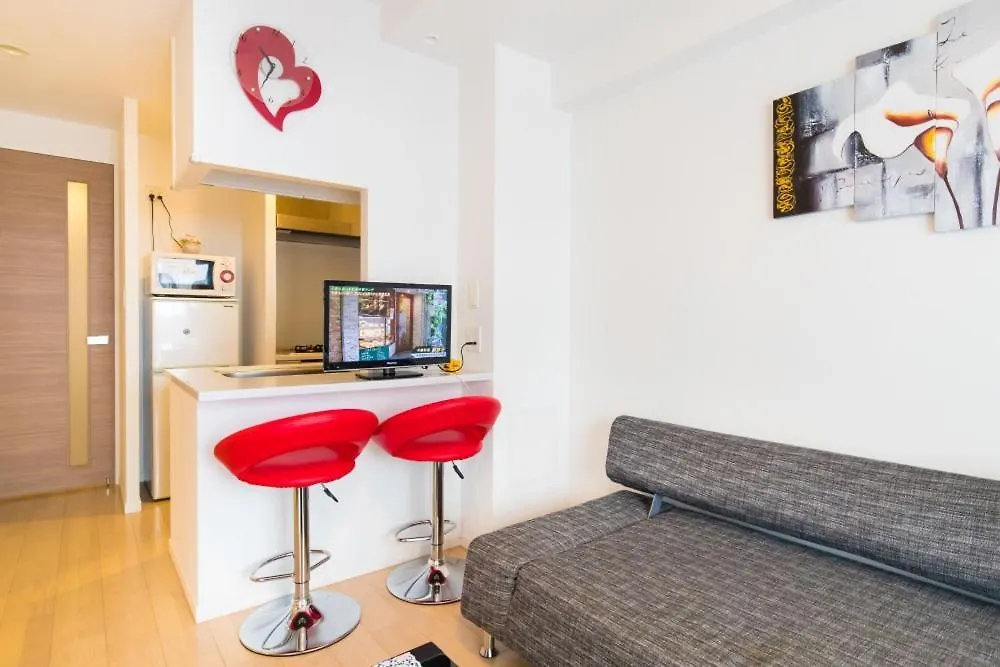 Osaka Nippombashi Station Apartment